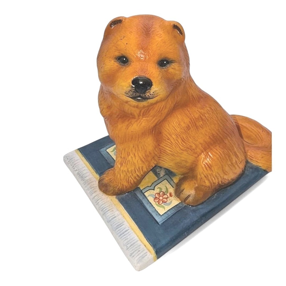 Porcelain Chow Chow Puppy Figurine On Carpet 1987 Franklin Mint World of Puppies